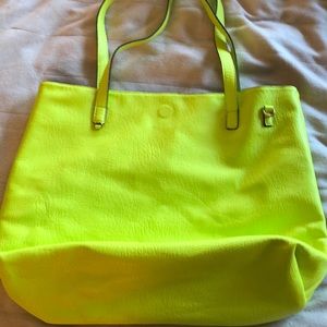 Durable, reversible tote